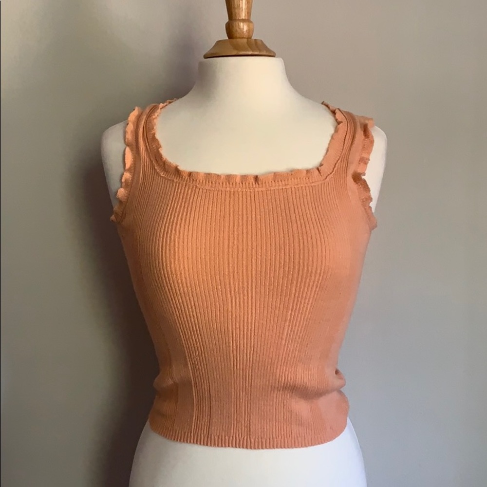 Peach Ribbed Tank 🍑 - Picture 4 of 5